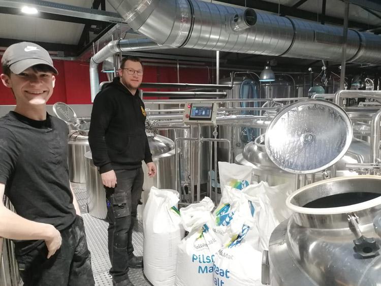 1000L brewery equipment in Netherlands